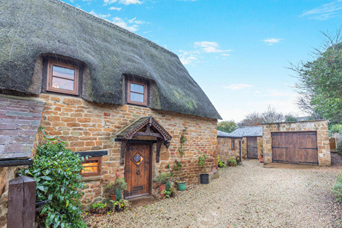 2 Bedroom Cottage For Sale In The Green Shenington Banbury, Oxfordshire, OX15