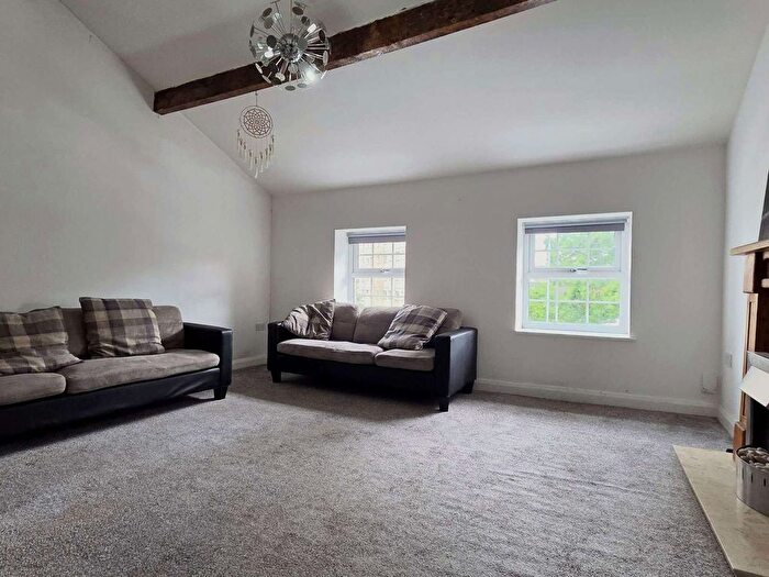 Studio To Rent In Pellon Lane, Halifax, HX1
