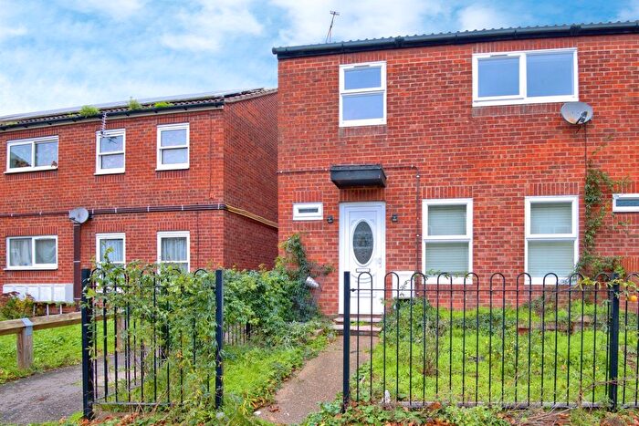 3 Bedroom Semi Detached House For Sale In Affleck Road, Colchester, CO4