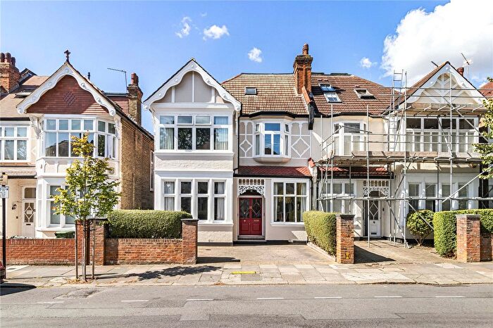 7 Bedroom Semi-Detached House For Sale In Wolverton Gardens, Ealing, London, W5