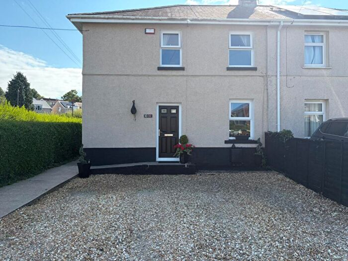 3 Bedroom Semi-Detached House For Sale In Wellfield Square, Neath, Neath Port Talbot., SA11