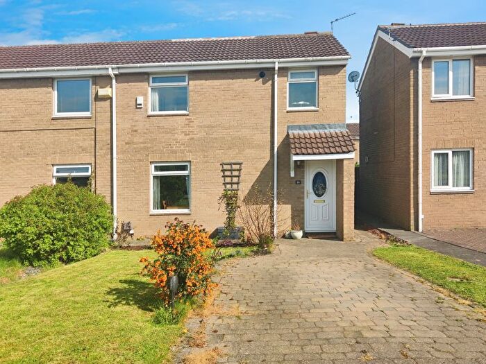 2 Bedroom Semi-Detached House For Sale In Hayton Close, Cramlington, NE23