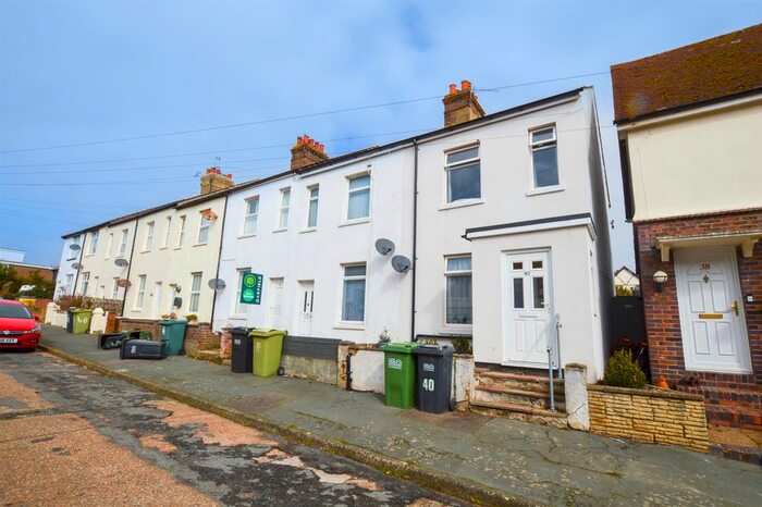2 Bedroom End Of Terrace House To Rent In Camperdown Street, Bexhill-On-Sea, TN39
