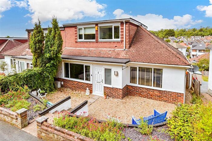 3 Bedroom Chalet For Sale In The Deeside, Brighton, East Sussex, BN1