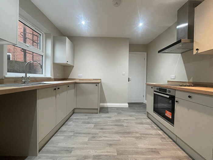 2 Bedroom Apartment To Rent In Felix Road, Felixstowe, IP11