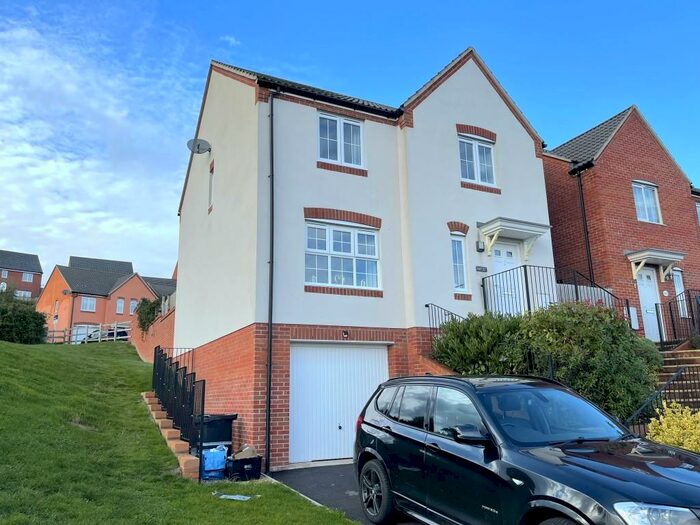 4 Bedroom Detached House To Rent In Crocker Way, Wincanton, Somerset, BA9