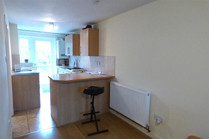 1 Bedroom Flat To Rent In Oaktree Crescent, Bradley Stoke, Bristol, BS32