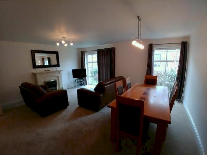 2 Bedroom Flat To Rent In Great Western Road, Aberdeen, AB10