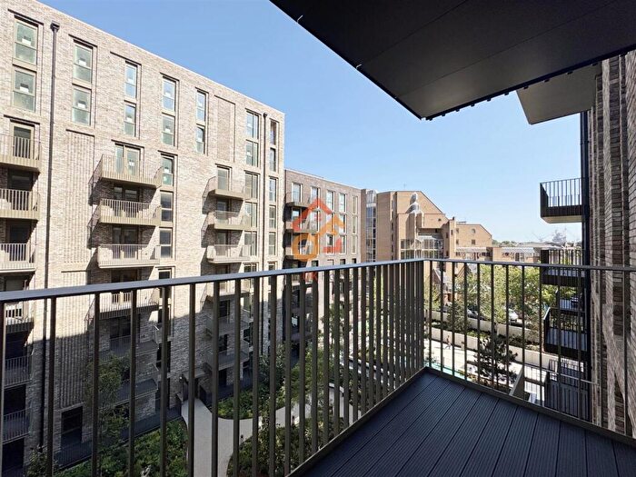 1 Bedroom Flat To Rent In Merino Gardens, London, E1W