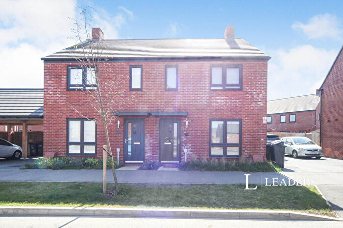 3 Bedroom Semi-Detached House To Rent In Box Crescent Houghton Regis, LU5