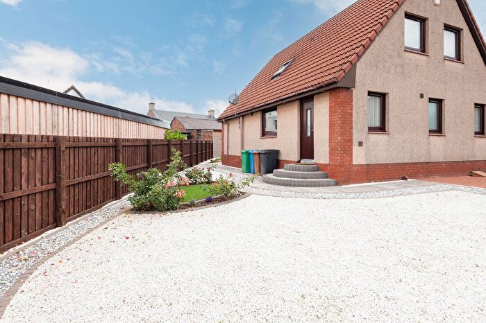 4 Bedroom Terraced House For Sale In Fernhill Drive, Windygates, KY8