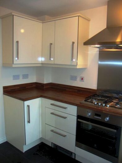 2 Bedroom Terraced House To Rent In Tabernacle Drive, Rhiwderin, NP10