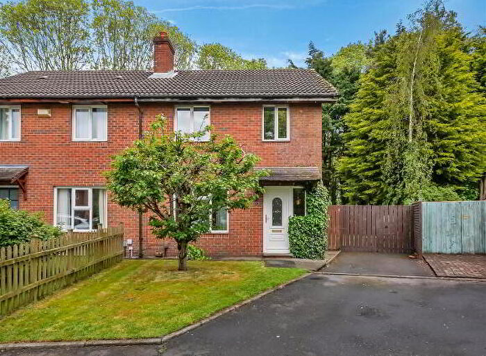 3 Bedroom Semi-Detached House For Sale In Hampton Strand, Belfast, BT7