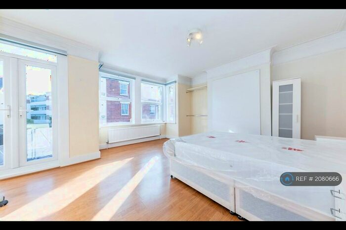 5 Bedroom Terraced House To Rent In St Margarets Avenue, London, N15