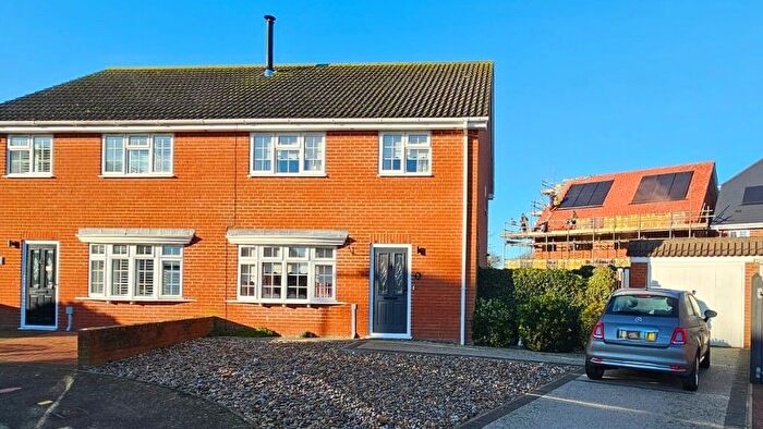 3 Bedroom Semi Detached House For Sale In Matthews Close, Deal, CT14