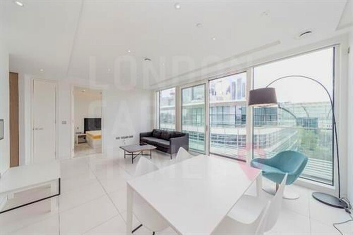 1 Bedroom Flat To Rent In Sugar Quay, Landmark Place, Water Lane, London, EC3R