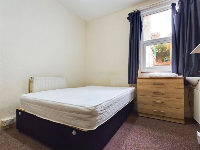 1 Bedroom Terraced House To Rent In Osborne Road, Brighton, East Sussex, BN1