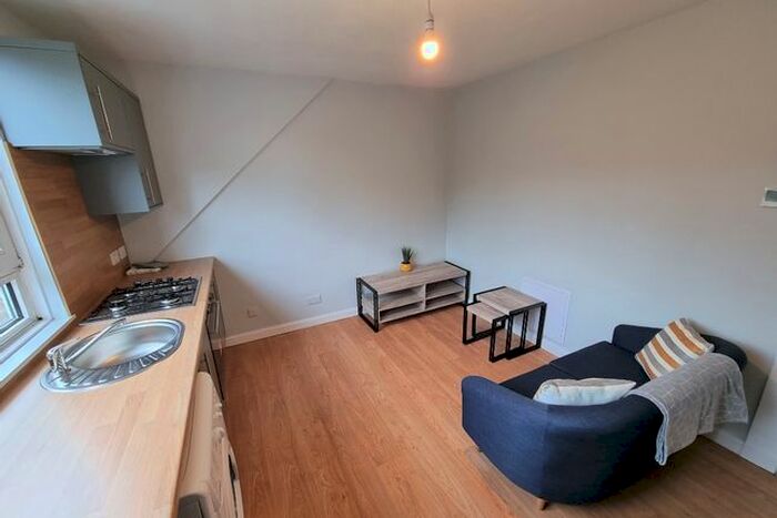 1 Bedroom Flat To Rent In Menzies Road, Torry, Aberdeen, AB11