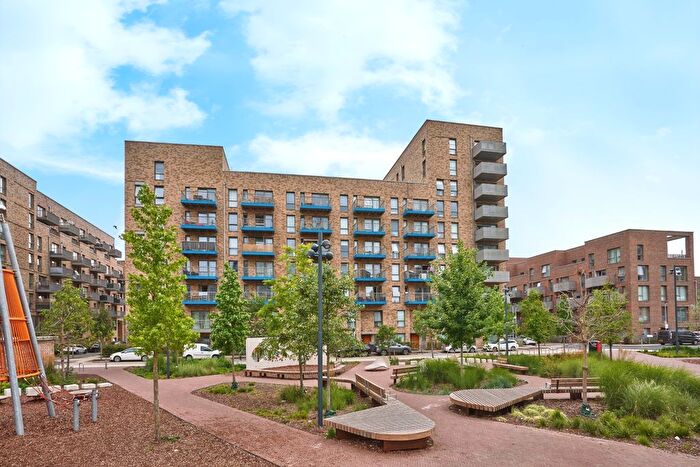 1 Bedroom Flat To Rent In Mast Street, Barking, IG11