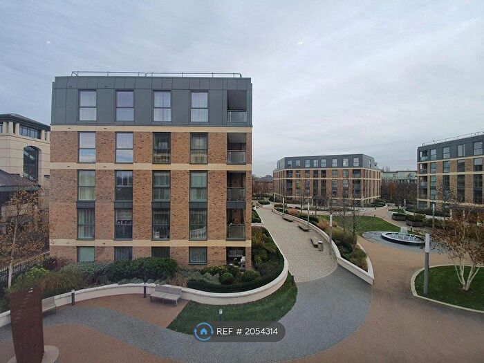 2 Bedroom Flat To Rent In Advent House, Richmond, TW9