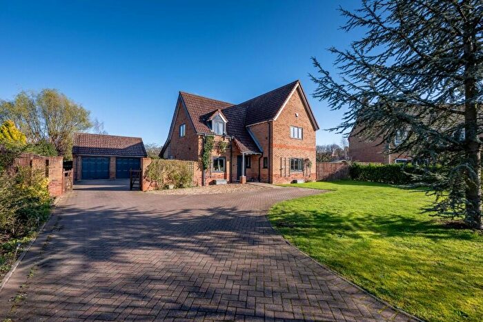 5 Bedroom Detached House For Sale In Tydd St. Mary, PE13