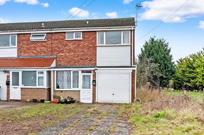 3 Bedroom End Of Terrace House For Sale In Shaw Lane, Stoke Prior, Bromsgrove., B60