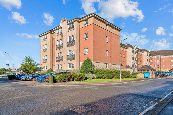 2 Bedroom Flat For Sale In Riverford Road, Flat /, Shawlands, Glasgow, G43