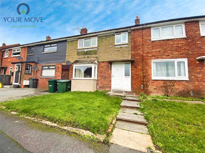 3 Bedroom Terraced House For Sale In Queensway, Bingley, West Yorkshire, BD16