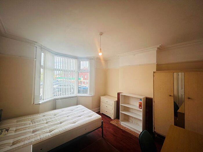 Studio To Rent In Room, Tachbrook Street, Leamington Spa, CV31