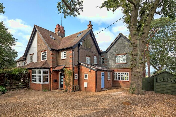 4 Bedroom Semi-Detached House For Sale In Sedgebrook Cottage, Pitsford Road, Chapel Brampton, Northamptonshire, NN6