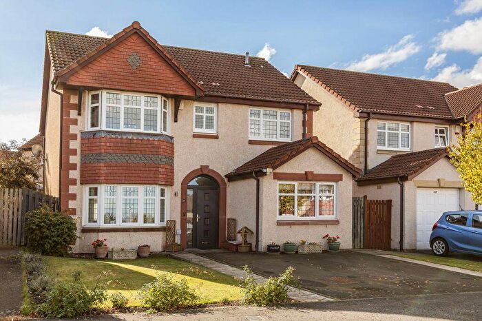 4 Bedroom Detached House For Sale In Forthview Walk, Tranent, East Lothian, EH33