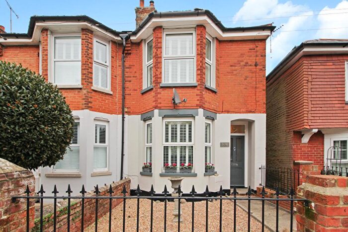 3 Bedroom End Of Terrace House For Sale In London Road, Deal, Kent, CT14