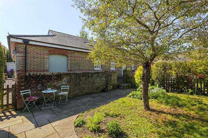 1 Bedroom Terraced House For Sale In Hillside Place, Cockering Road, Chartham, CT4