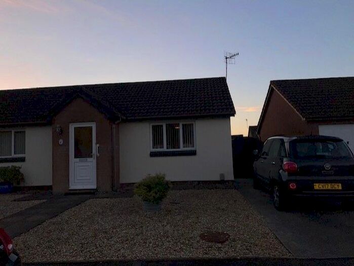 2 Bedroom Property To Rent In Alder Way, Gowerton, Swansea, SA4