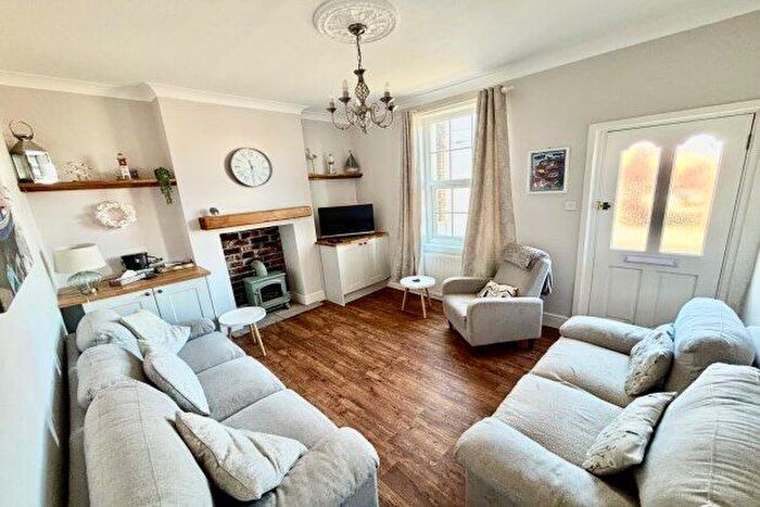 3 Bedroom Property To Rent In Horners Terrace, Whitby, YO22