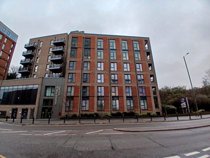 2 Bedroom Apartment To Rent In Marketfield Way, Redhill, RH1