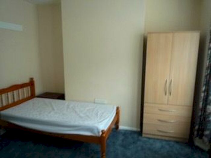 4 Bedroom Terraced House To Rent In Ringwood Road, Bath BA2