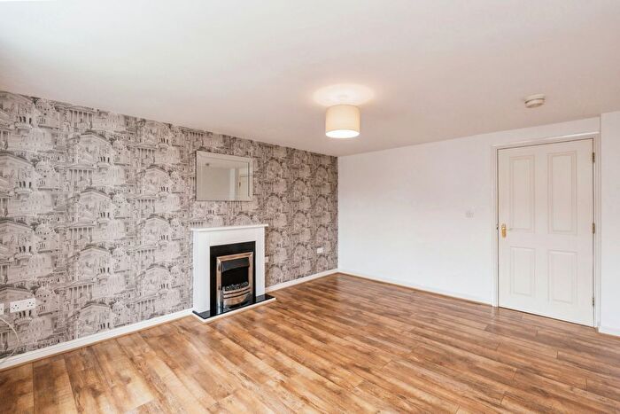 2 Bedroom Flat For Sale In Mckinley Street, Great Sankey, Warrington, Cheshire, WA5