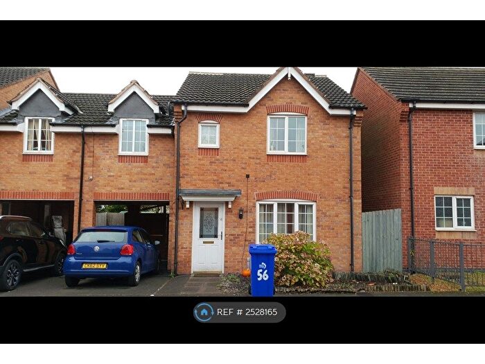 4 Bedroom Semi-Detached House To Rent In Godwin Way, Stoke-On-Trent, ST4