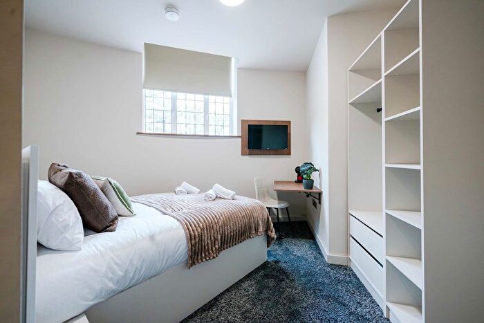 Studio To Rent In City Centre, DE1