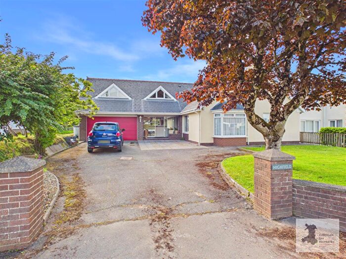 4 Bedroom Detached House For Sale In Penparc, Cardigan, SA43