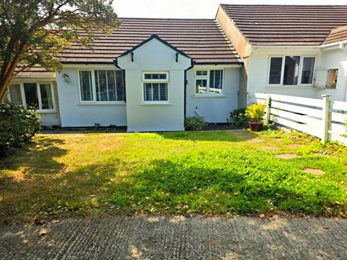 1 Bedroom Bungalow For Sale In Churchfield Close, Penzance, TR20