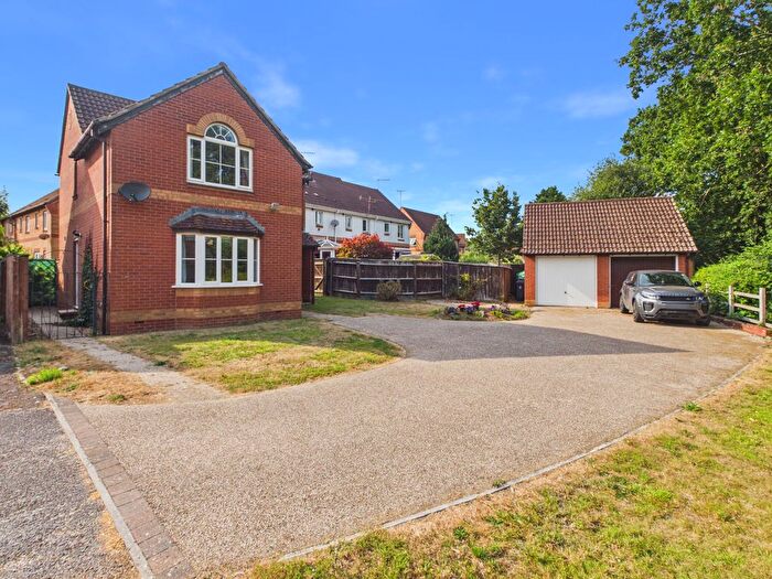 3 Bedroom Detached House For Sale In Otter Reach, Newton Poppleford, EX10