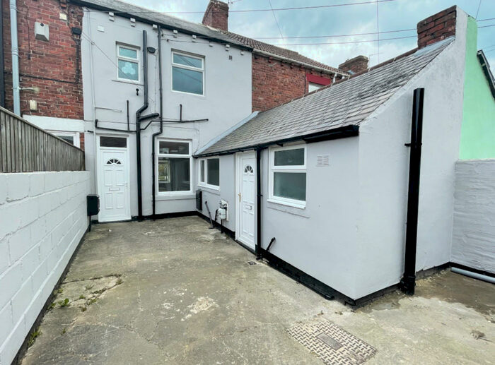 1 Bedroom Ground Flat To Rent In Prospect Terrace, New Kyo, DH9