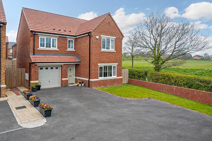 4 Bedroom Detached House For Sale In Willow Drive, Harrogate, HG3
