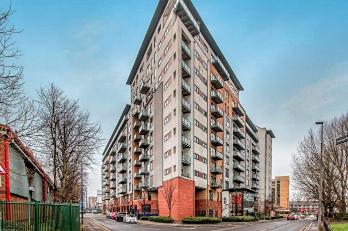 2 Bedroom Flat To Rent In X Q Building, Taylorson Street South, Salford, M5