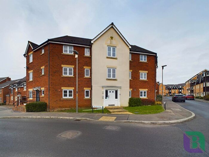 2 Bedroom Apartment For Sale In Randall Drive, Oxley Park, MK4