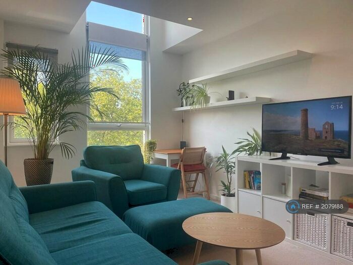 2 Bedroom Flat To Rent In Grahame Park Way, London, NW9