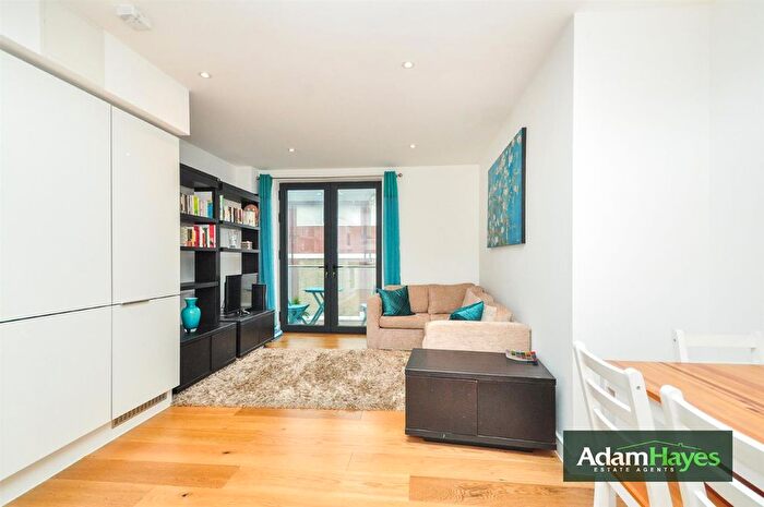 1 Bedroom Flat To Rent In Totteridge Lane, Whetstone, N20