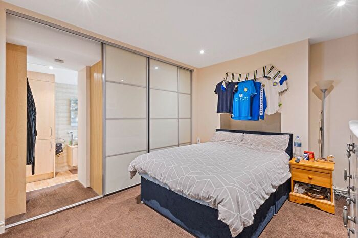 3 Bedroom Semi-detached House For Sale In Stoney Lane, Hall Green, Wakefield, WF4